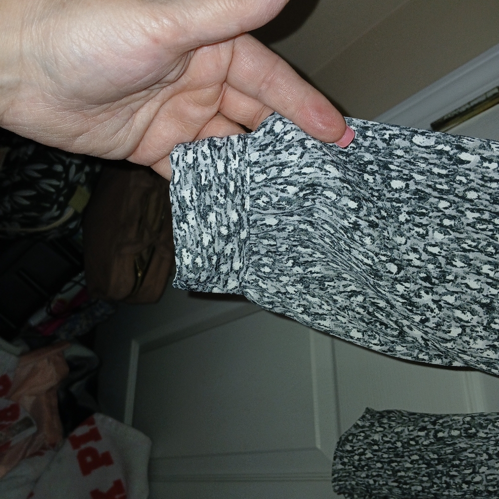 Print top - Picture 4 of 4